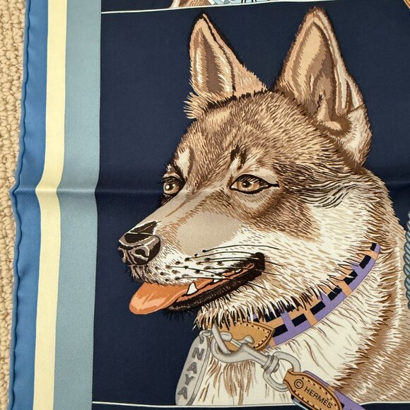 HERMES Jour de Casting 70cm Silk Scarf - Picture 4 of 12